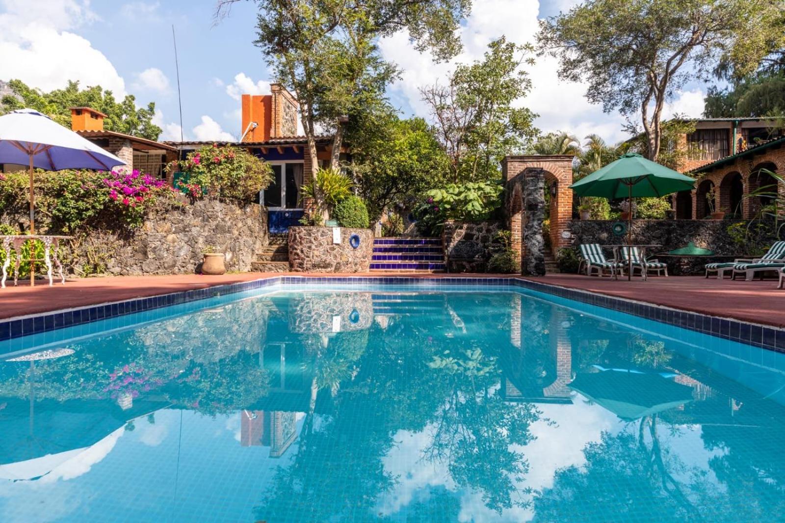 Hotel La Posada Del Valle (Adults Only) Tepoztlán Exteriör bild